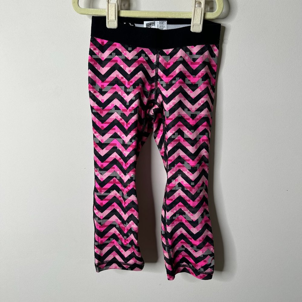 Soffe Low Rise Pink Chevron Leggings Girls Small